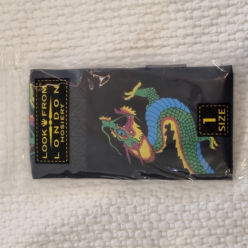 Look from London Hosiery dragon tights OS